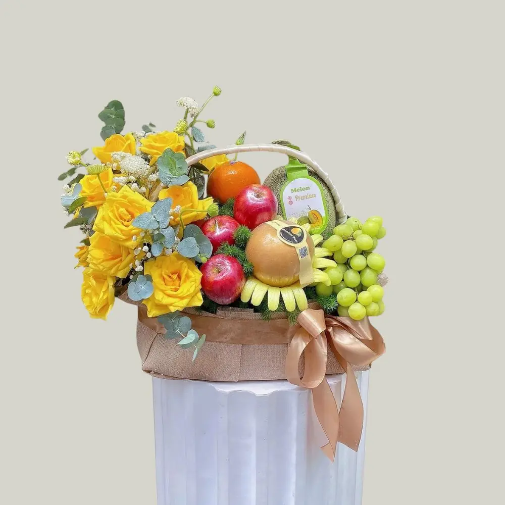 Giỏ tr&aacute;i c&acirc;y chia buồn, c&uacute;ng viếng